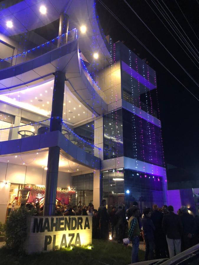 Hotel Mahendra Plaza Hardoi מראה חיצוני תמונה